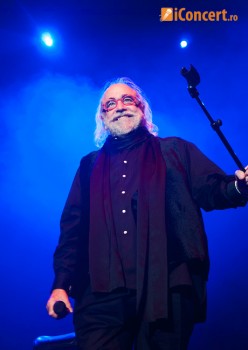 demis-roussos-live-concert-bucharest-2011-2