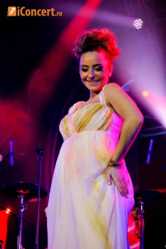 1-giulia-valentines-day-2012-bucuresti-1