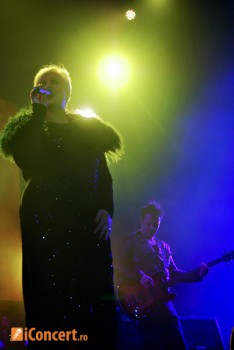 4-monica-anghel-valentines-day-2012-bucuresti-14