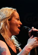 anneke-van-giersbergen-bucharest-silver-church-1