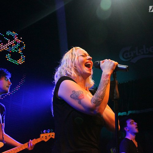 anneke-van-giersbergen-bucharest-silver-church-18