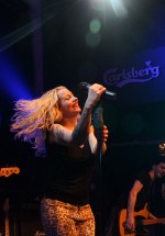 anneke-van-giersbergen-bucharest-silver-church-21