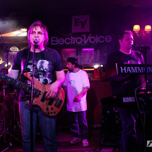 ioan-gyuri-pascu-true-club-bucuresti-13