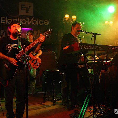 ioan-gyuri-pascu-true-club-bucuresti-2