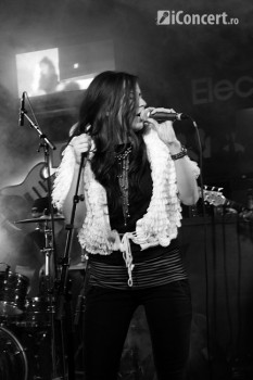 ioan-gyuri-pascu-viorela-botezatu-true-club-bucuresti-8