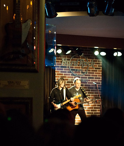 pasarea-colibri-hard-rock-cafe-bucuresti-20