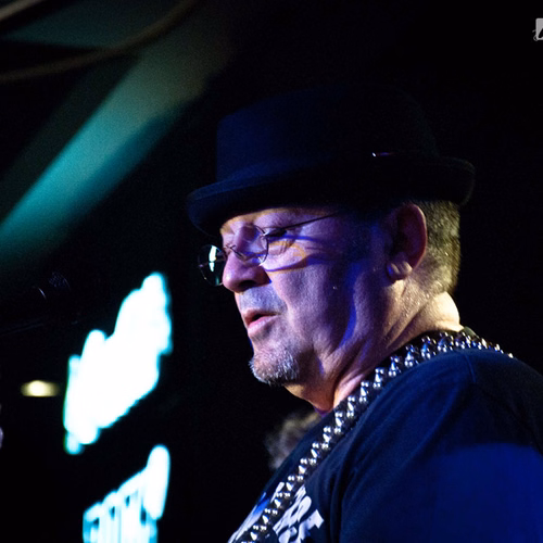 pasarea-colibri-hard-rock-cafe-bucuresti-9