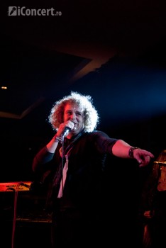 t-rex-bucharest-hard-rock-cafe-17