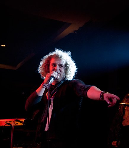t-rex-bucharest-hard-rock-cafe-17