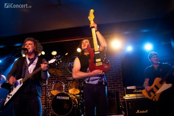 t-rex-bucharest-hard-rock-cafe-7