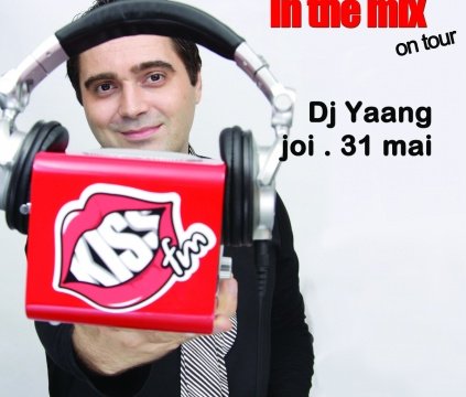 kiss in the mix web