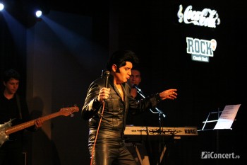 rob-kingsley-a-vision-of-elvis-hard-rock-cafe-bucharest-15