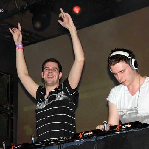 w-armada-night-bucharest-2012-10