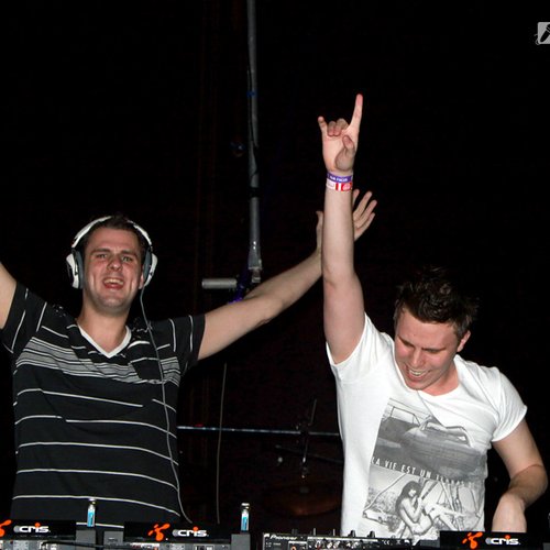 w-armada-night-bucharest-2012-4
