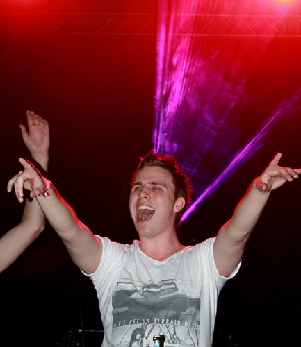 w-armada-night-bucharest-2012-7