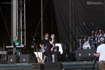 electric-fence-bestfest-2012-15