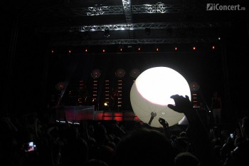 jessiej-mamaia-orange-summer-party-37