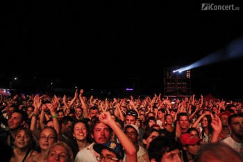 jessiej-mamaia-orange-summer-party-39