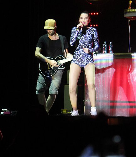 jessiej-mamaia-orange-summer-party-40