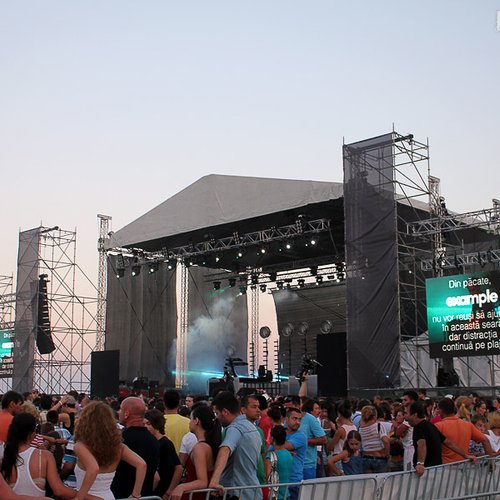 jessiej-mamaia-orange-summer-party-4