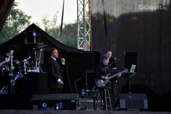 julio-iglesias-zone-arena-bucharest-2012-18