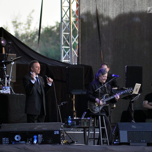 julio-iglesias-zone-arena-bucharest-2012-5