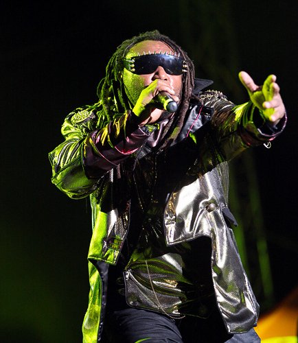 skindred-bestfest-2012-5