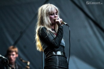 3-the-asteroids-galaxy-tour-summer-well-2012-12