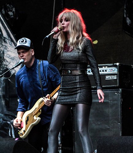 3-the-asteroids-galaxy-tour-summer-well-2012-6