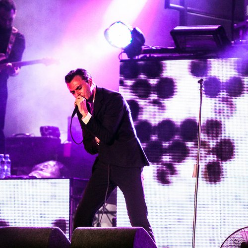 5-hurts-summer-well-2012-16