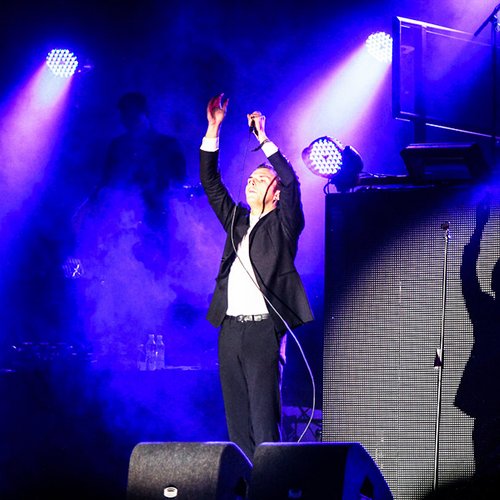 5-hurts-summer-well-2012-18