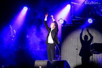 5-hurts-summer-well-2012-18