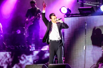 5-hurts-summer-well-2012-20