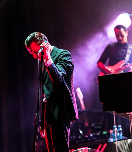 5-hurts-summer-well-2012-26