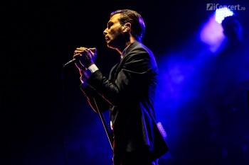 5-hurts-summer-well-2012-30