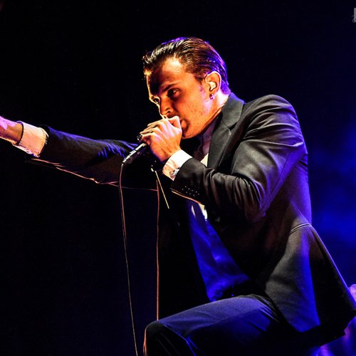 5-hurts-summer-well-2012-35