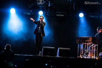 5-hurts-summer-well-2012-9