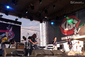 electric-fence-peninsula-2012-targu-mures-11