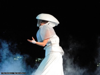 lady-gaga-bucharest-concert-2012-2