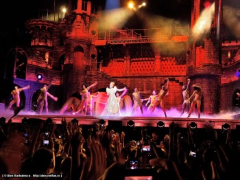 lady-gaga-bucharest-concert-2012-3