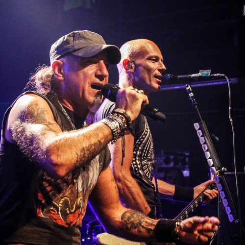 accept-bucharest-2012-chaos-venue-16