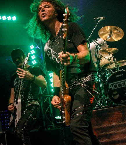 accept-bucharest-2012-chaos-venue-2