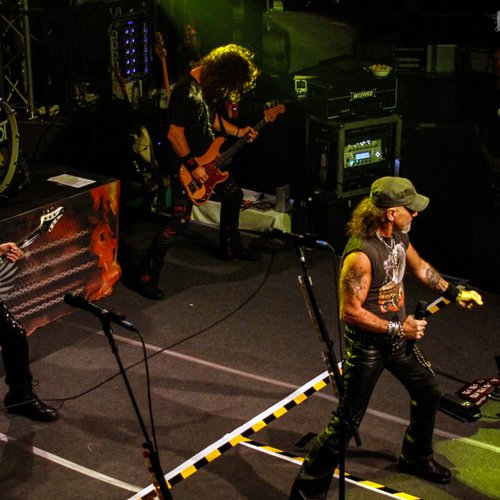 accept-bucharest-2012-chaos-venue-20