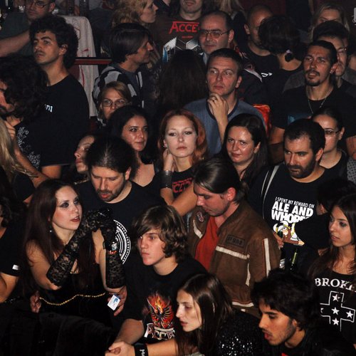 accept-bucharest-2012-chaos-venue-32