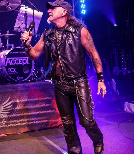 accept-bucharest-2012-chaos-venue-35