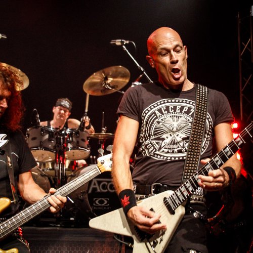 accept-bucharest-2012-chaos-venue-4