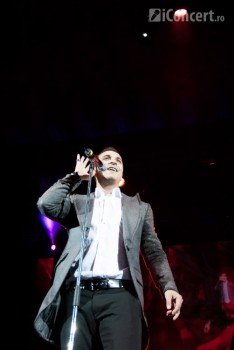 directia-5-sala-palatului-bucuresti-2012-electric-love-story-13