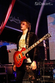 otkenjott-bucharest-silver-church-11