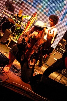 otkenjott-bucharest-silver-church-13