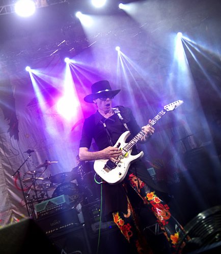 steve-vai-bucharest-2012-sala-palatului-24